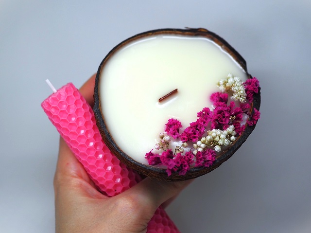 Свеча в кокосе + 2 свечи из вощины 1